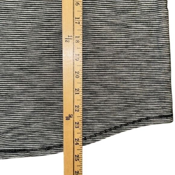 Croft & Barrow Womens Striped Short Sleeve Henley Top 1X Black/White Cotton/Poly - Picture 7 of 7